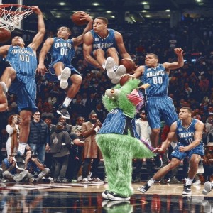 开云-战术奏效！拜仁双翼齐飞压制德布劳内整场无力还手，拜仁双翼齐飞战术锁死德布劳内，曼城核心整场哑火